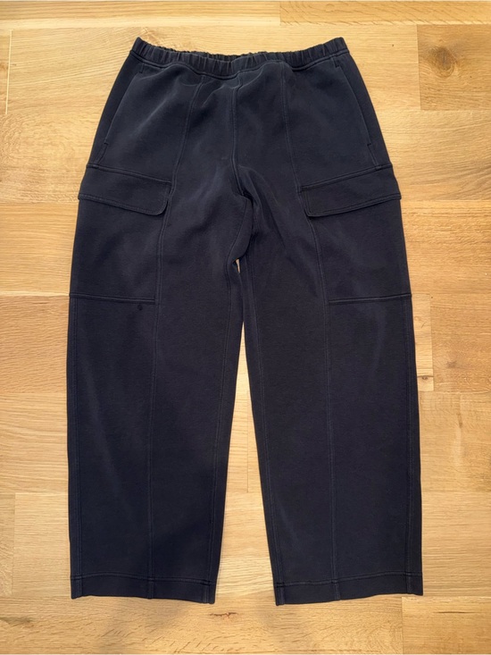 lululemon athletica Pants - Lululemon cotton blend women’s Black Cargo Sweatpants size 12